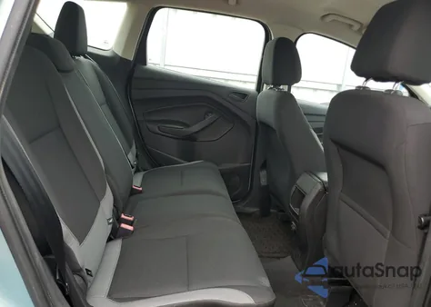 2013 Ford Escape S z USA, uszkodzony, nr VIN 1FMCU0F77DUB82604